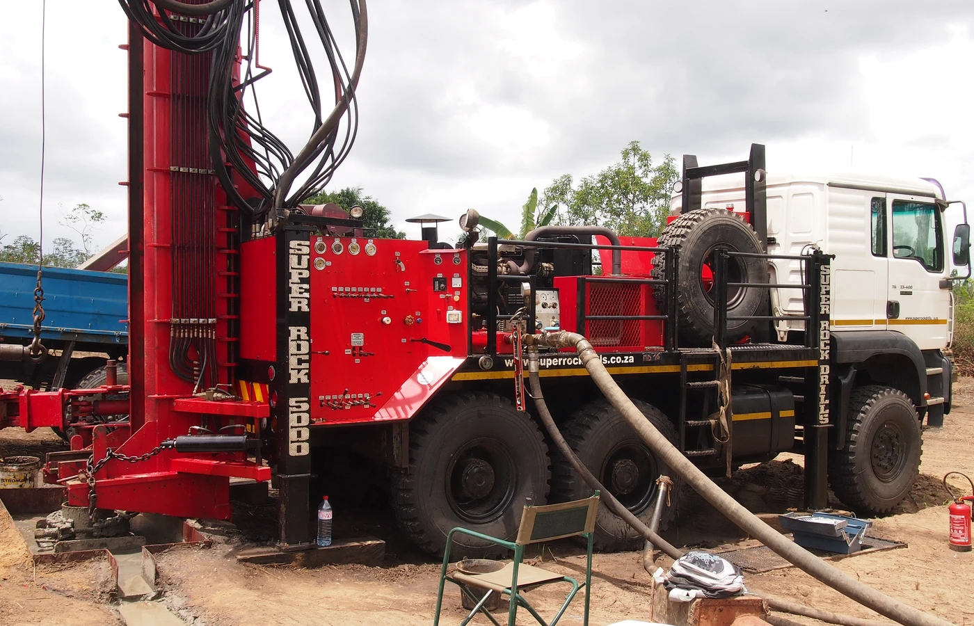 Mining & Drill PT AJP